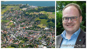 Ortsumfahrung, Lärmschutzwände, Bahnhof ohne Dach: Nun äußert sich Priens Bürgermeister im Interview