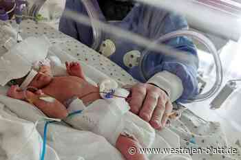 990 Gramm "schwer": Frühchen im Klinikum Herford geboren