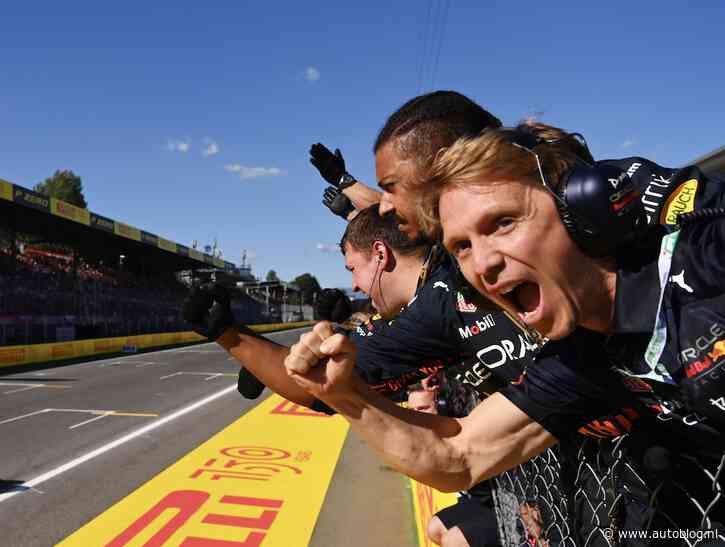 Red Bull gooit schaduw op contract Sergio Perez