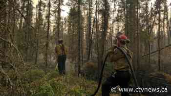 ‘Preparing for the worst, hoping for the best’: Evacuation order issued in Hay River, N.W.T.