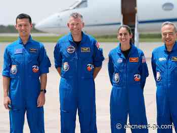 New crew for the space station launches with 4 astronauts from 4 countries