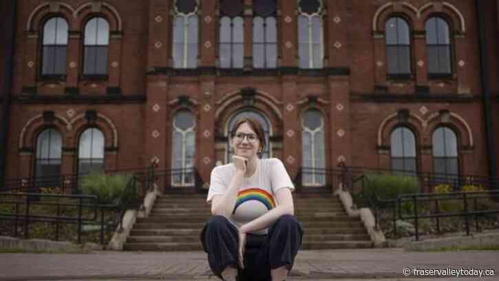 Teachers turn to AI to make workload more manageable, chart lesson plans