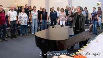 Spitzenmusiker probt mit Wolfsburger Chorgemeinschaft