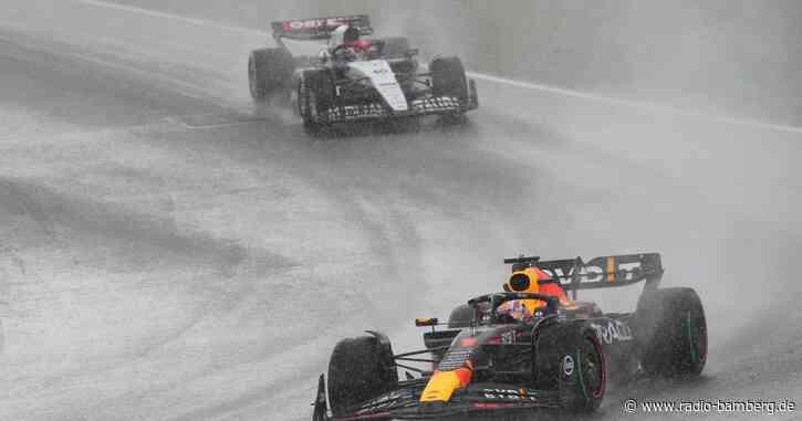 Stolz und ergriffen: Verstappen-Show im Regen von Zandvoort