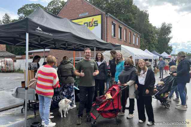 Regen houdt honden en hun baasjes niet thuis