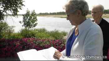 Former members of Delisle's woman's softball team reunite with coach 60 years later