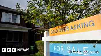 Canada considers foreign student cap over housing crisis