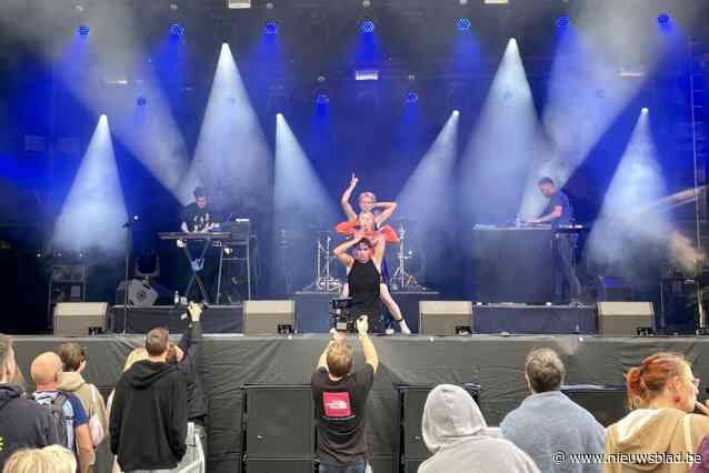 Hestival trotseert verschillende buien op Cultuurplein, betaalkaart vraagt gewenning