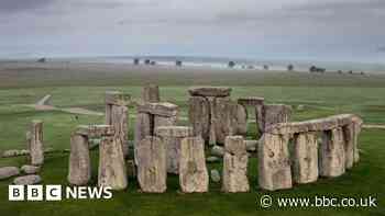 Campaigners launch new legal challenge over Stonehenge tunnel