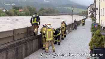 Heftiges Unwetter in Tirol - Tausende Feuerwehrleute im Einsatz