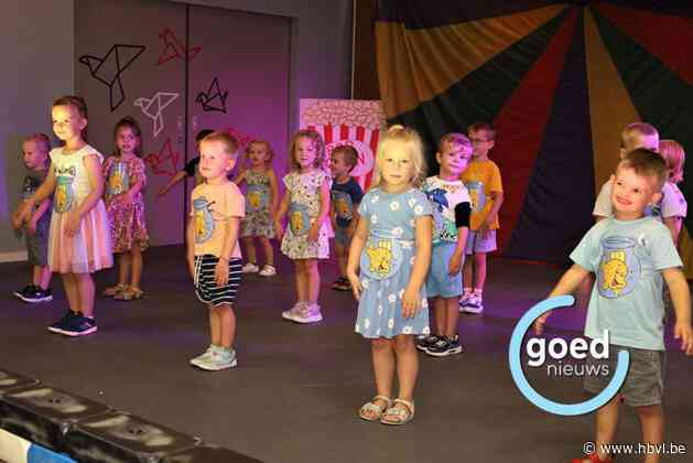 Zomerkampen afgesloten met spetterende show van de kinderen