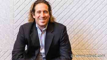 This expert says VR's biggest problem is how we're using it