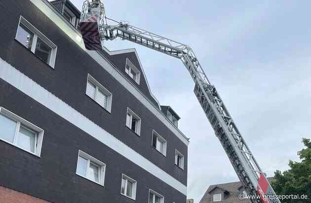FW-E: Kellerbrand in einem Mehrfamilienhaus - Fluchtweg für Mutter und Kind durch Brandrauch abgeschnitten