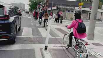Muslim teens find community in local biking program