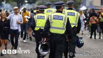 Notting Hill Carnival: Eight injured in stabbings
