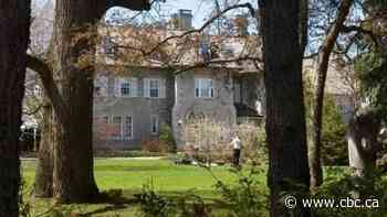 Ottawa looking to drop 24 Sussex and build new home for PM elsewhere: sources