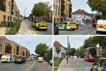 West Street Erith man dies after hit by bus: Photos from scene
