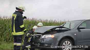 Unfall auf St2091 bei Zangberg: Audi prallt in Renault - ein Leichtverletzter