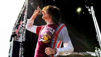 Please Stop the Hyperpop—Musicians Are Resisting the Internet Micro-Genre