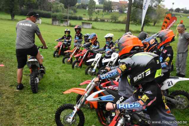 45 kinderen op allereerste motorkamp in Gooik: “Hier kunnen we de motorsport eens uittesten”