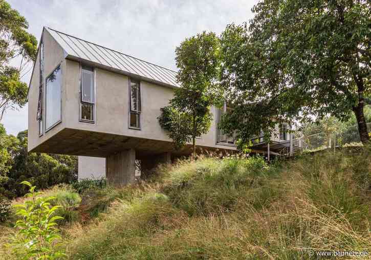 In südindischen Teegärten 
 - Wochenendhaus in Coonoor von Mathew and Ghosh Architects