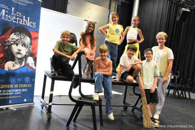 Viktor (10) en Matte (12) spelen dit najaar mee in iconische musical ‘Les Misérables’: “Af en toe slaan we eens een schooldag over”