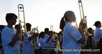 Glenbrook South shows promise in opening-day football loss to York