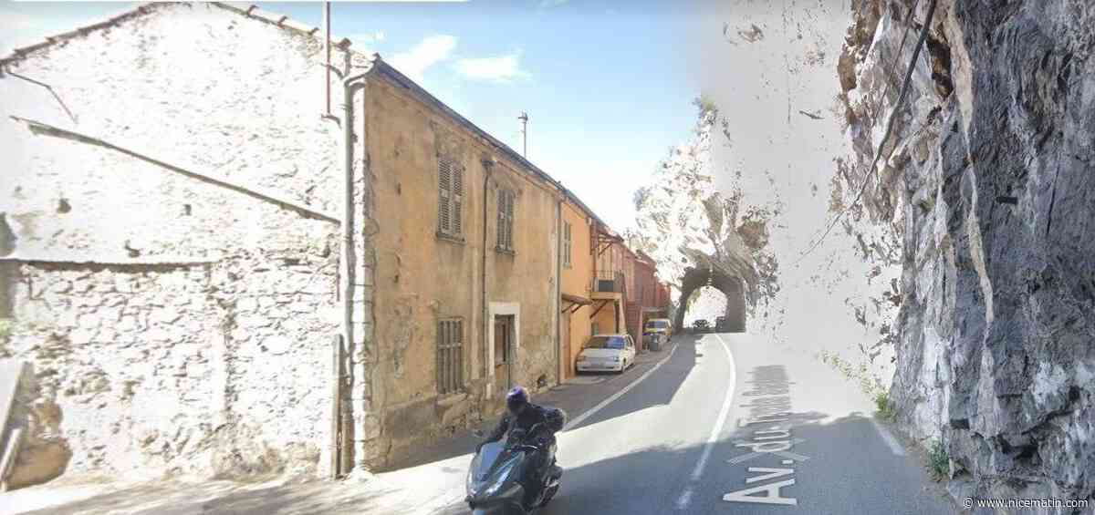 Chute d'un rocher sur la route à Cap-d'Ail: la Basse corniche fermée à la circulation et les bus déviés pour une durée indéterminée