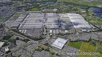 Glitch shuts down 14 of Toyota's factories in Japan