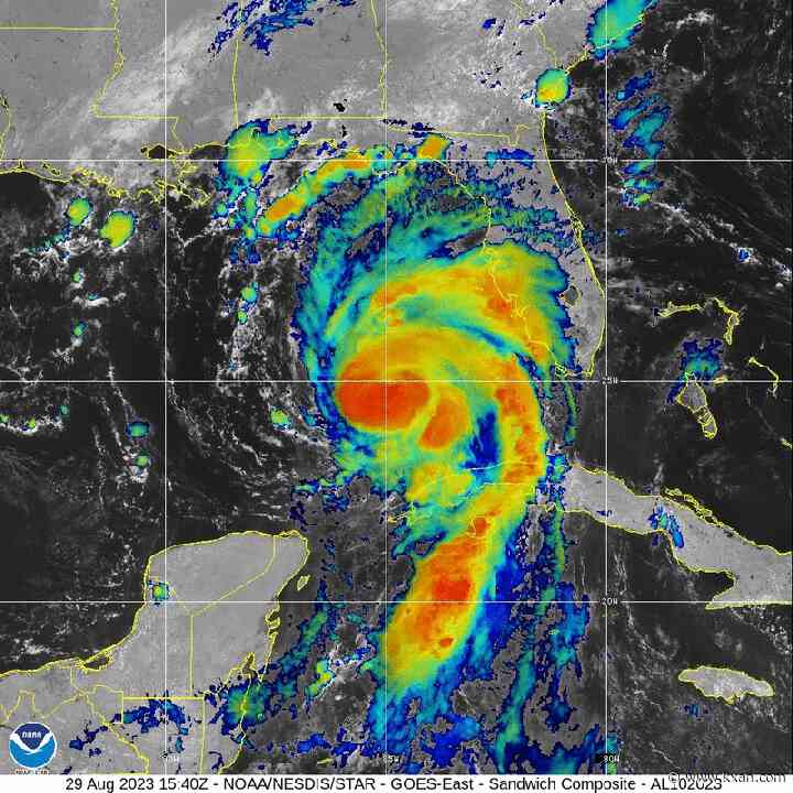 As Hurricane Idalia churns toward Florida forecasters warn of storm surge