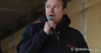 COVID-19: Alberta restaurant owner acquitted on charges linked to public health restrictions