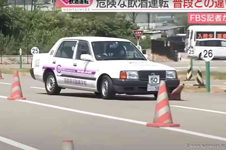 In Japan kun je dronken rijles nemen