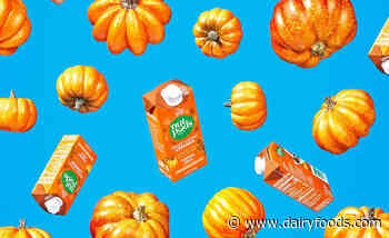 nutpods re-releases non-dairy Pumpkin Spice Creamer