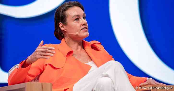 «Geht nicht nur um diesen Kuss»: Macho-Kultur im Fußball