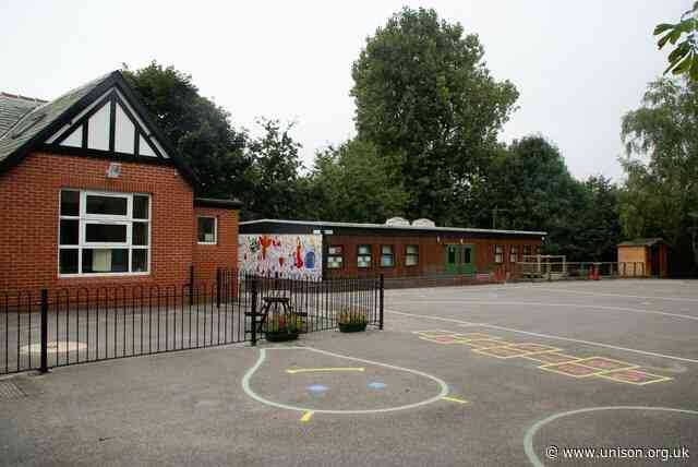 UNISON urges government to make schools safe now