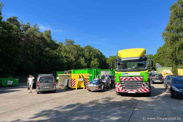 Inwoners klagen over dure afvalfracties op IOK-recyclagepark: gemeente past reglement aan