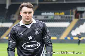 Tony Smith provides full Hull FC injury status including positive update on Tex Hoy