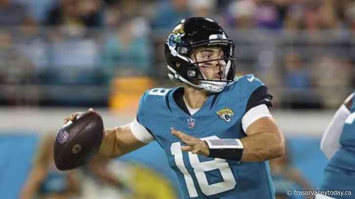 Source: Canadian Rourke clears NFL waivers, to return to Jags on practice roster