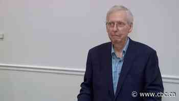 After another Mitch McConnell pause, a look at the aging U.S. Senate and why parties don't control exits