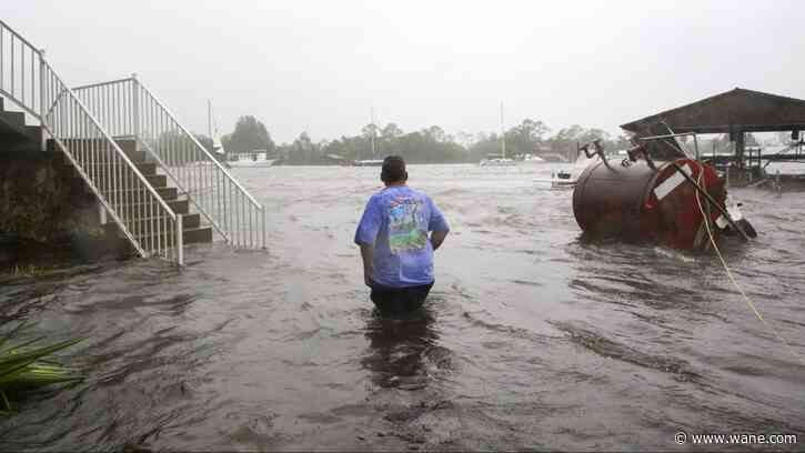 Idalia blasts Florida and Georgia, flooding streets, snapping trees, cutting power