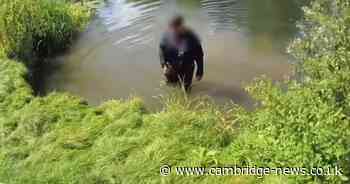 Video footage shows man jumping into River Great Ouse to avoid police chase