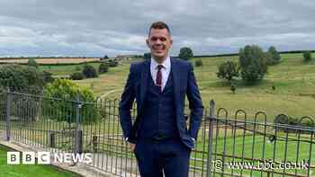 Testicular cancer survivor wants to break down stigma for men