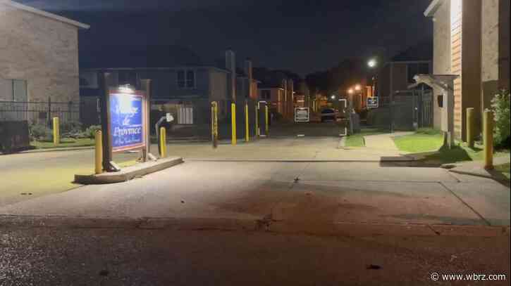 Large police presence at Boulevard de Province apartment complex forces residents to evacuate