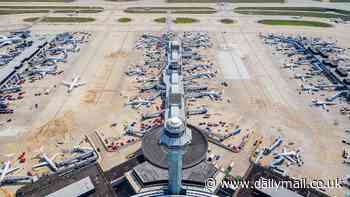 Silent, disc-shaped UFO seen by 12 United Airlines staff over Chicago airport may hold key to interstellar space travel, group of 30 physicists say