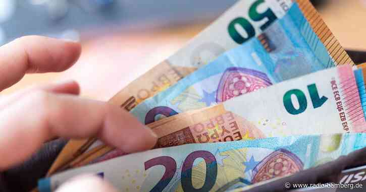 Familien mit oder ohne Arbeit: Wer hat mehr Geld?