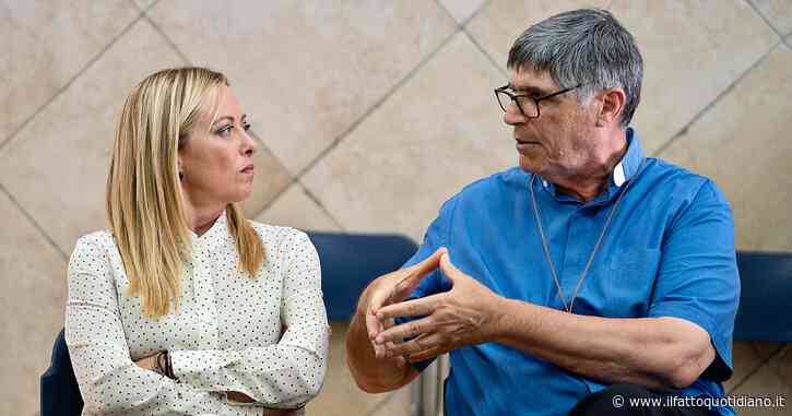 Meloni a Caivano, Don Patriciello: “Ho detto alla presidente del Consiglio che è necessario oscurare i siti porno”