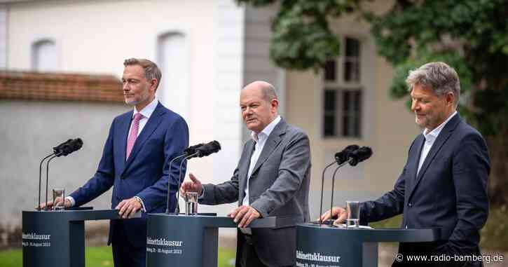 Zufriedenheit mit Bundesregierung sinkt auf 19 Prozent