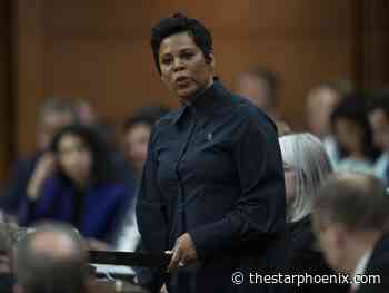 Sask., New Brunswick naming changes mean 'life or death' for trans kids: Ien