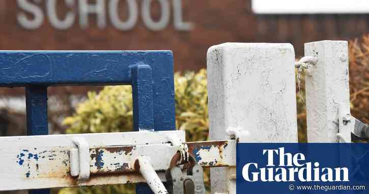 What is RAAC and why is it forcing schools to shut buildings?