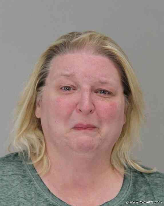 Mom accused of shooting daughter's allegedly abusive boyfriend after he yelled, 'Just shoot me': report